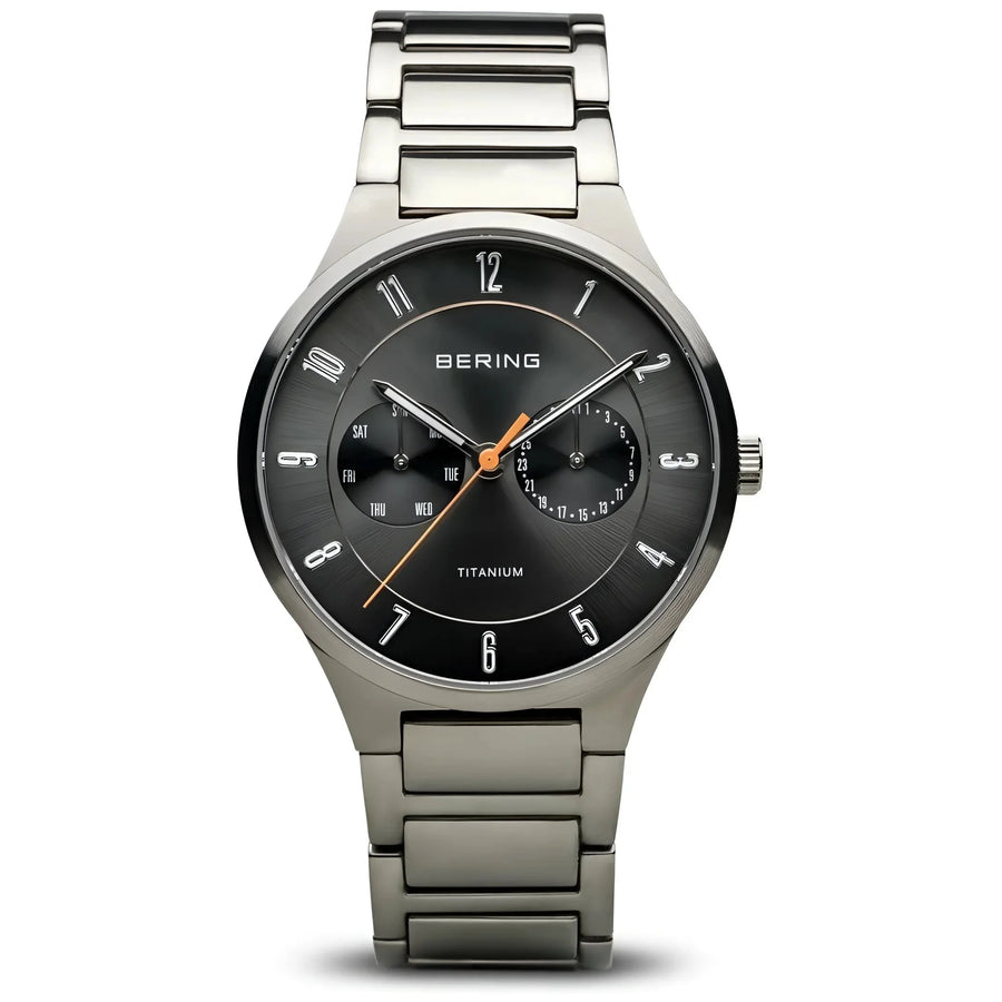 Bering herenhorloge 11539-779 met zwarte wijzerplaat en zilveren armband