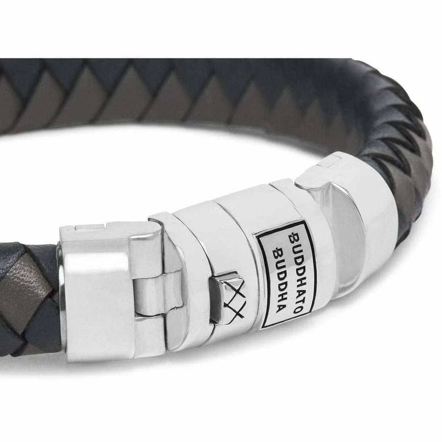 Zilveren Buddha to Buddha armband 010MIX met zwarte leren band en stalen sluiting
