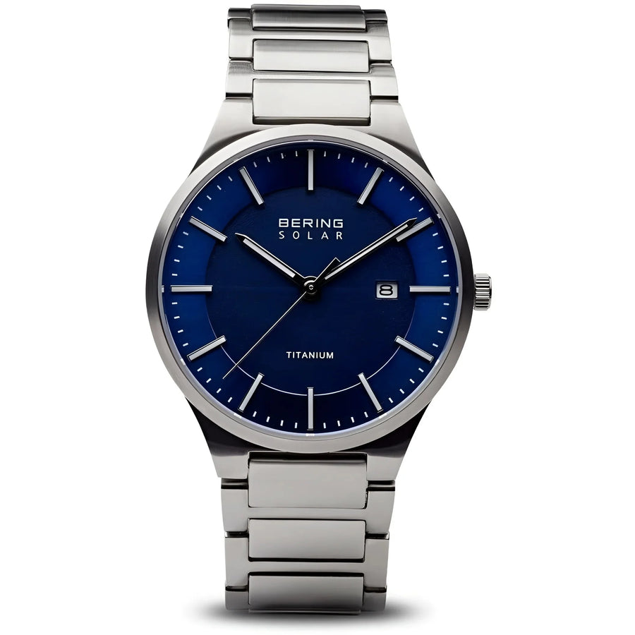 Herenhorloge Bering 15239-777 met titanium solar blauw wijzerplaat