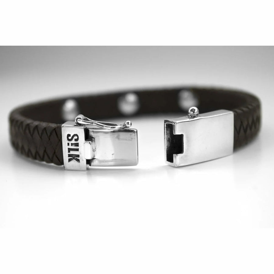 Bruine geweven leren silk armband 850-18 met zilveren gesp en sluiting